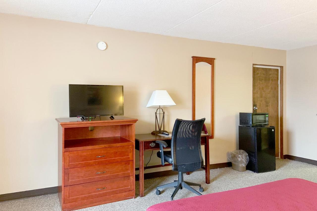Paris Inn And Suites Ngoại thất bức ảnh